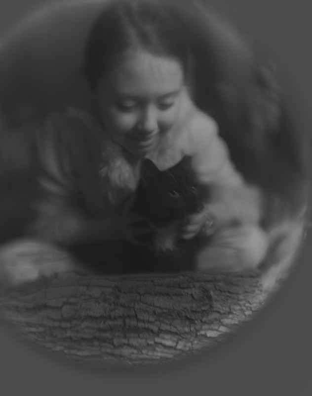 150326_ZWithCat_LS911_475MagicLantern_OriginalAppearance.jpg